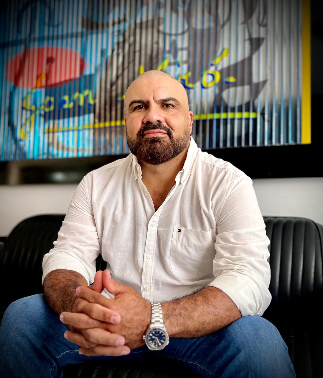 Carlos Escandón - Artist Portrait