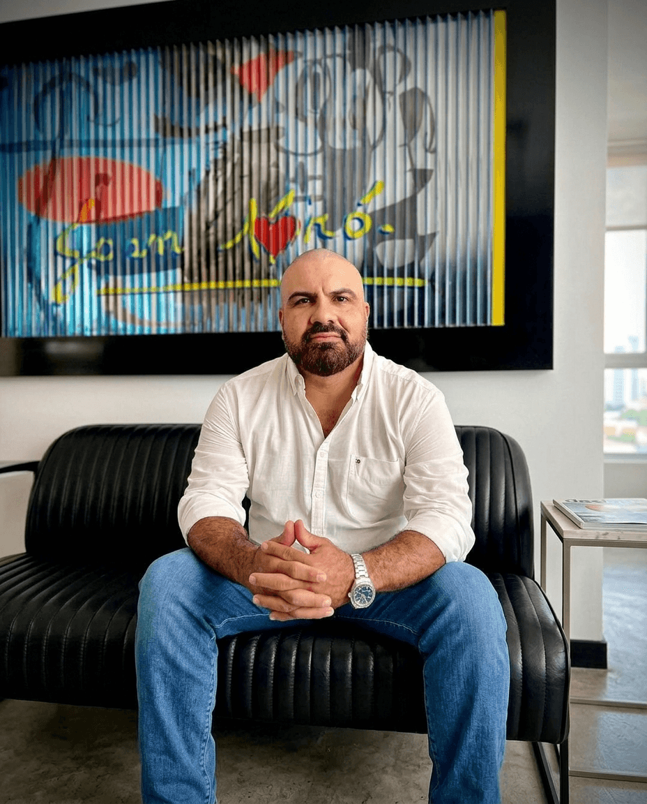 Carlos Escandón - Artist Portrait